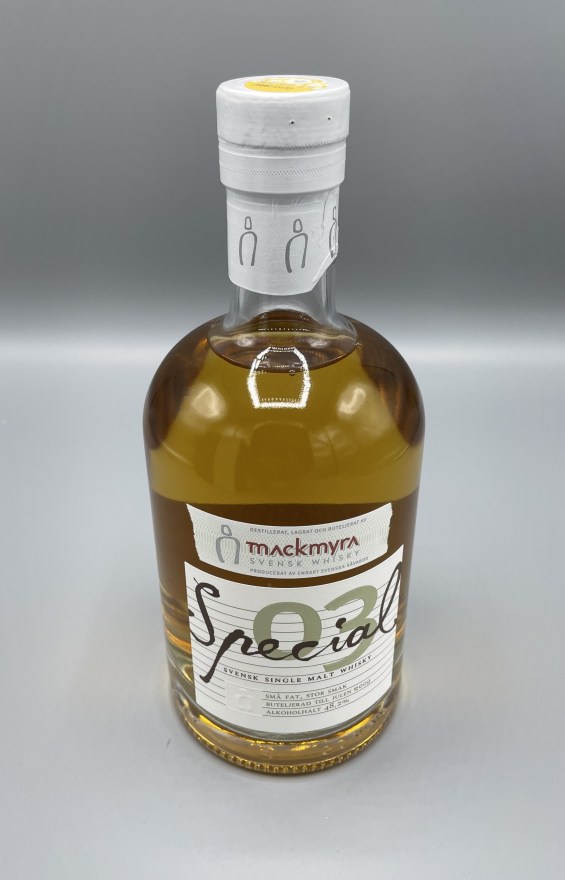 03 c